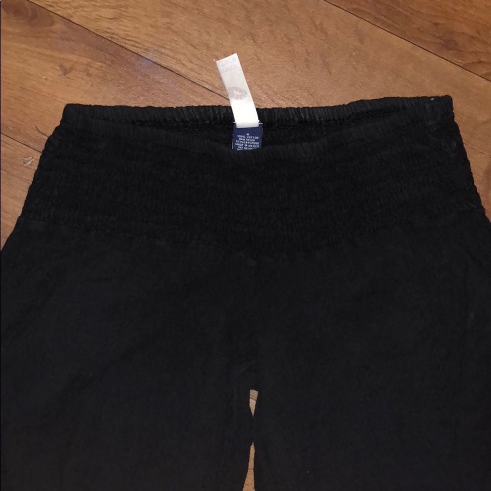Pants - Picture 2 of 4